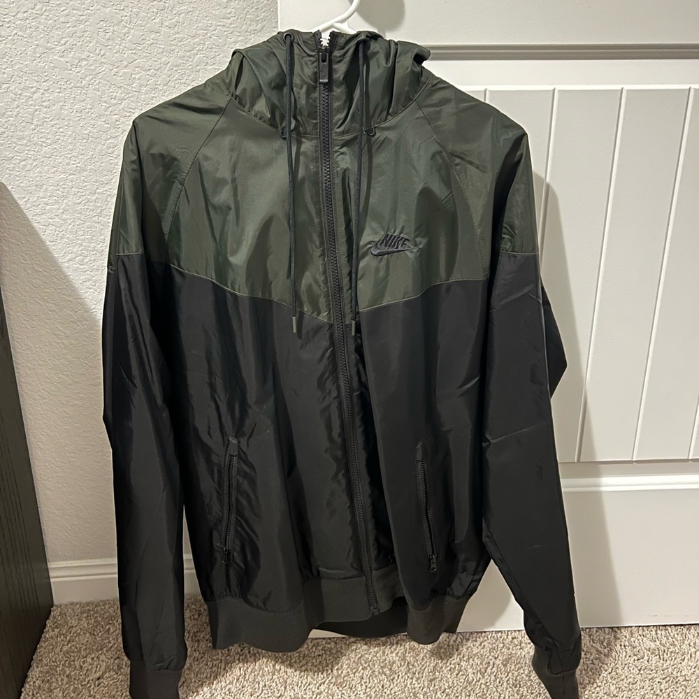 Nike Men's Olive and Black Windbreaker